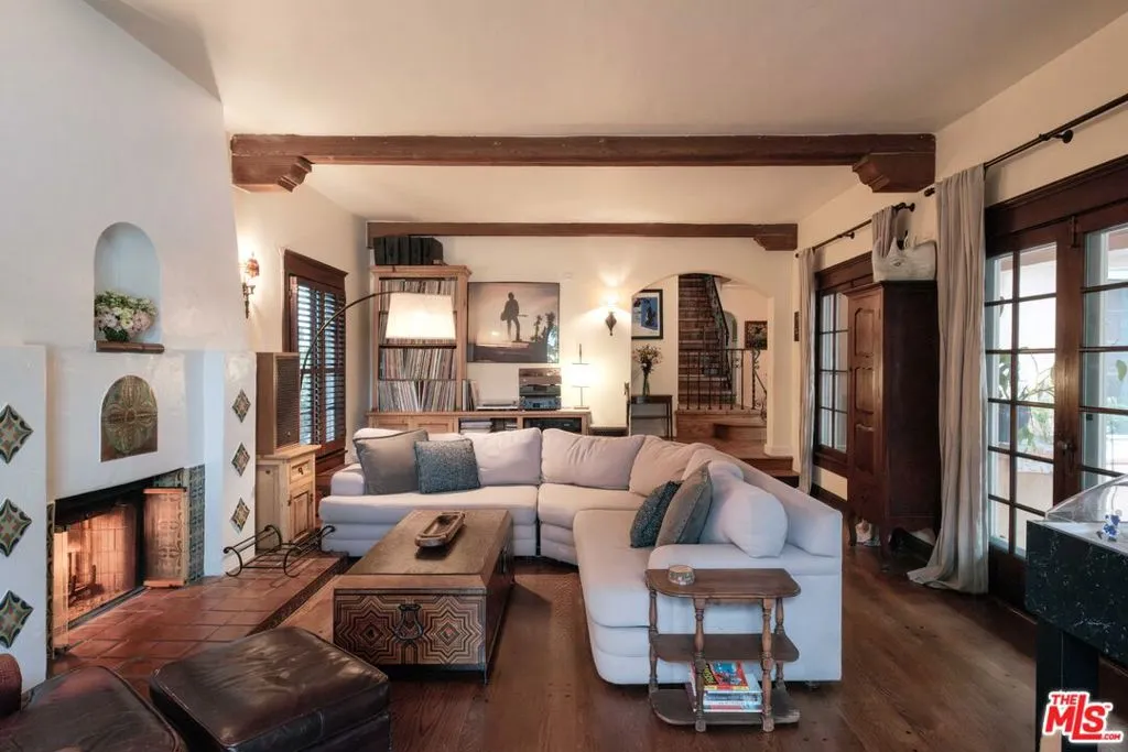 1165 N Howard Street, Glendale, California 91207 home-pic-6